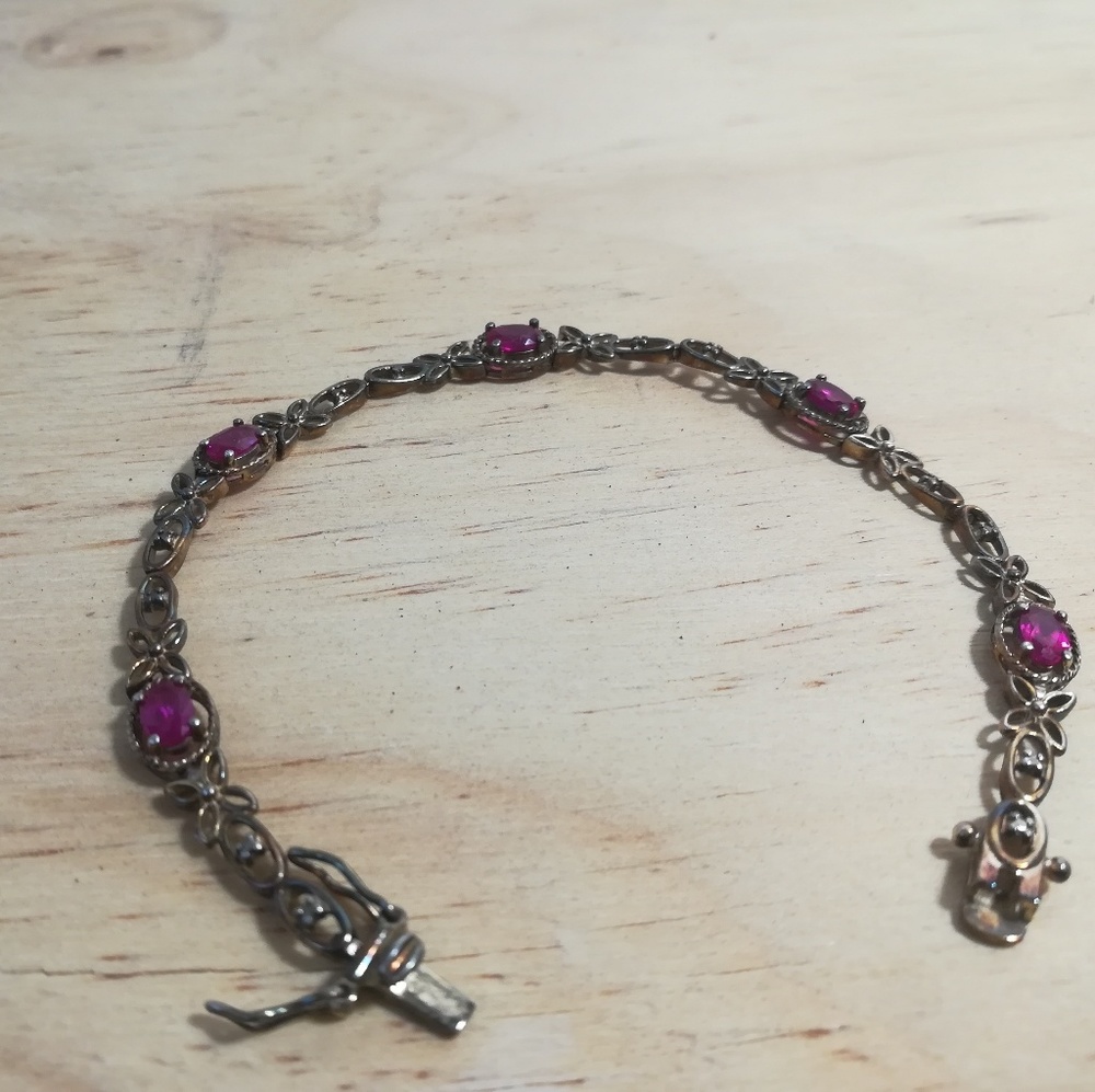 Vintage sterling silver filigree style bracelet